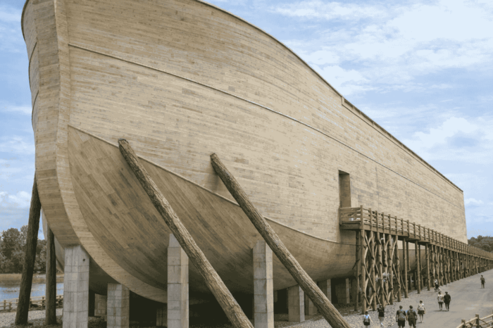 Bus Tour al Arca de Noé